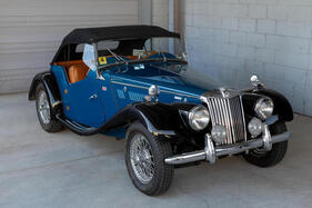 MG TF 1250 Roadster (1955) - als Lot 102 angeboten an der Bonhams Scottsdale Versteigerung am 27. Januar 2023