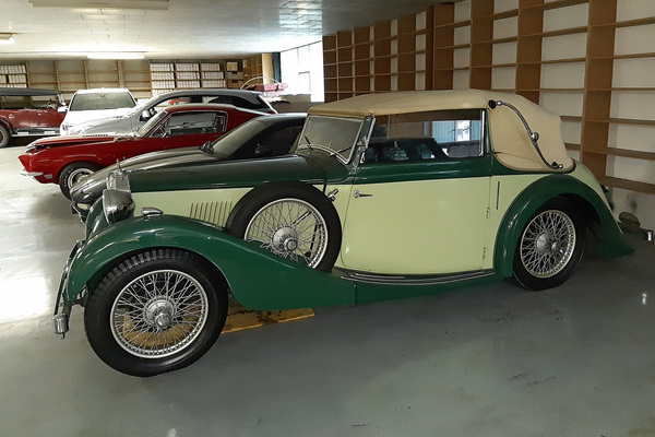 MG VA Tickford Drophead Coupe (1938) - als Lot 90 an der Versteigerung der Oldtimer Galerie in Toffen am 19. Oktober 2019