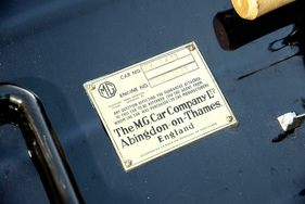 MG WA (body in the style of Reinbolt & Christé) (1939) - Chassis badge