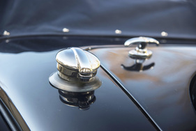 MG WA (bodywork in the style of Reinbolt & Christé) (1939) - even the fuel filler cap looks classy