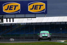 MG ZS (2002) - Super Touring Car Trophy - Silverstone Classic 2017