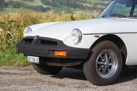 MGB GT (1976) - der Stein des Anstosses - die neuen Stossfänger ab 1974