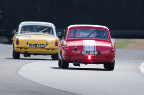 MGB MGB (1962) - Equipe Classic Racing - Brands Hatch Masters Historic Festival 2020