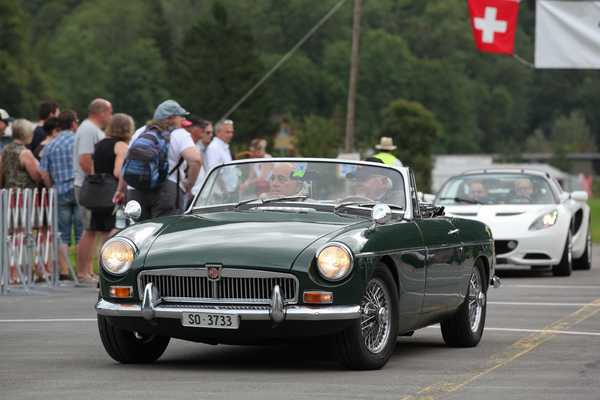 MGB bei der Einfahrt - British Car Meeting Mollis 2017