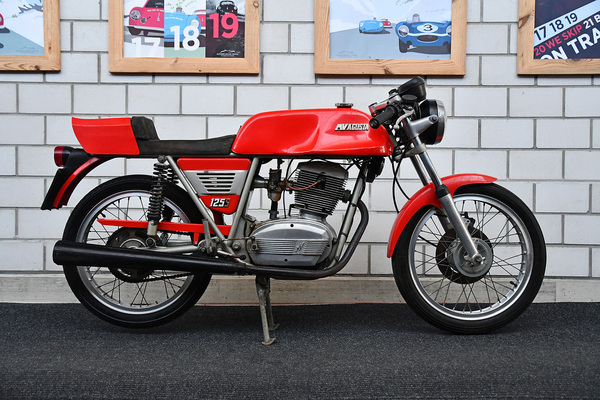 MV Agusta 125 Sport SE (1976) - als Lot 08 angeboten an der Versteigerung der Oldtimer Galerie Toffen am 22. März 2025