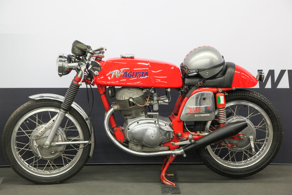 Bild MV Agusta 350 Sport (1975) – auf der Oldtimermesse St. Gallen 2021