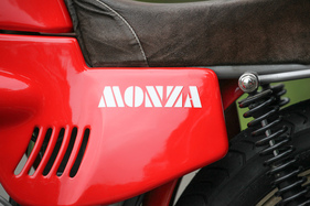 MV Agusta 832 Monza (1978) - die "Monza" wurde zunächst "Boxer" genannt, aber da war Ferrari wegen des 365 GT/4 Berlinetta Boxer dagegen