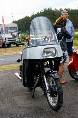 Image: MZ ETZ 250 Eskort - more fairing than motorcycle underneath: a special model for escort purposes - Oldtimer-Show Berlin 2024