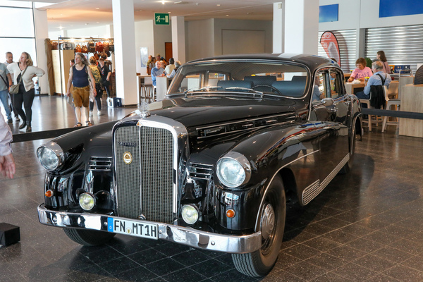 Mabach SW 42 (1938) - Schwingachsen-Wagen mit Doppel-Schnellganggetriebe - Klassikwelt Bodensee 2024