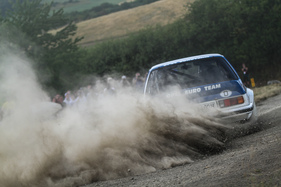 Manche nahmen es eher gelassen, manche eher nicht: Opel Ascona B (1979) am Eifel Rallye Festival 2015