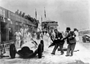Manfred von Brauchitsch musste seine Siegeshoffnungen begraben, als sein Mercedes-Benz W 154 Feuer fing - Grosser Preis von Deutschland (1938)