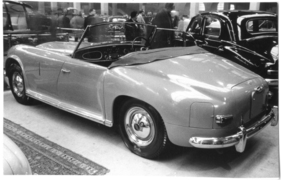 Marauder (1951) - ausgestellt zwischen Rover-Limousinen auf dem Rover-Stand am Genfer Automobilsalon von 1951