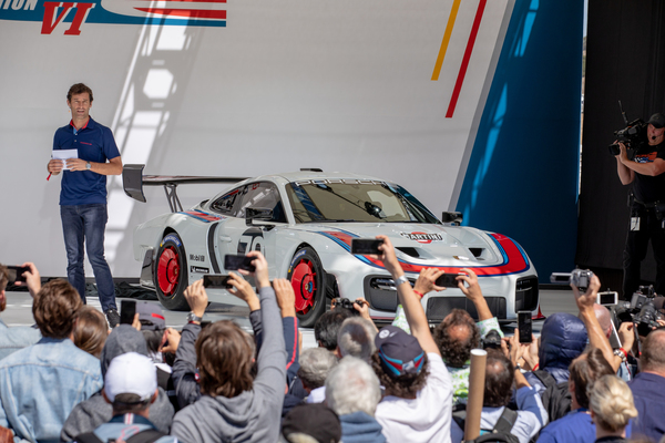 Marc Webber präsentiert den neuen Clubsport-Rennwagen - Porsche Rennsport Reunion 2018