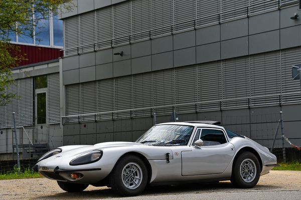 Image: Marcos 2-Litre GT (1970) - offered as lot 11 at the Swiss Classic World auction of the Oldtimer Galerie Toffen in Lucerne on June 3, 2023