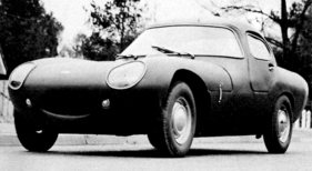 Marcos GT 1000 (1961) - das Modell GT 1000 erhielt 1961 eine von Dennis Adams entworfene aerodynamische Form