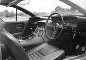 Marcos Mantis (1970) - Luxuriöses Interieur