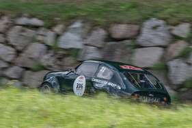 Marcos Mini Marcos (1965) an der Bergprüfung Altbüron 2017 - Feld 2
