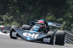 Bild Mark Charteris im March 742 (1974) - HSCC Historic Formula 2 - Masters Historic Festival Brands Hatch 2018
