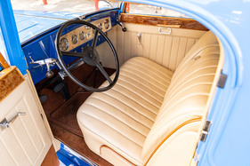 Marmon Sixteen Two-Passenger Coupe by LeBaron (1931) - als Lot 293 an der RM Sotheby's Hershey Versteigerung 2025