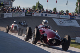 Maserati 250F (1956) - der Wagen, der 1957 zu schlagen war - Indianapolis Oerlikon 2019 Maserati 250F (1956) - der Wagen, der 1957 zu schlagen war - Indianapolis Oerlikon 2019
