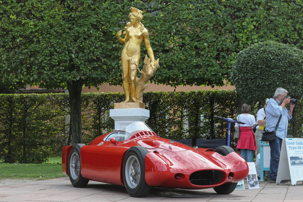 Maserati 250F Carenata (1955) - gebaut für Jean Behra nach dem Vorbild der Mercedes-Benz-Stromlinienwagen - 19. ASC Classic-Gala Schwetzingen 2023