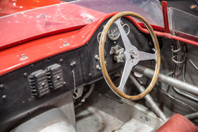 Maserati 300S (1957) - Blick ins Cockpit - Rétromobile Paris 2016