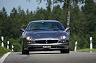 Maserati 3200 GT (1999) - der Dreizack im Kühlergrill ist schon von weit her sichtbar