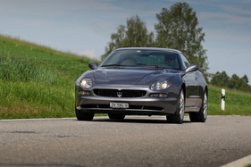 Maserati 3200 GT (1999) - nur 1,822 Meter breit