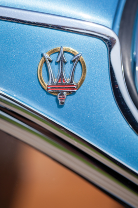 Maserati 3500 GT (1961) Italsuisse von Pietro Frua - Dreizack auf dem Dachholm