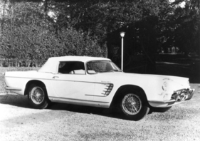 Maserati 3500 GT Spider Frua (1958) – aufgenommen Anfang 1959 im Parco Giardino Ducale Estense in Modena
