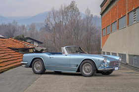 Maserati 3500 GT Spider by Vignale (1962) - als Lot 160 an der RM/Sotheby's Paris Versteigerung 2017