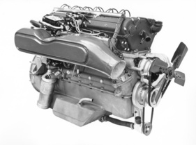Maserati 3500 GTI (1962) - der Einspritz-Motor - gut sichtbar die Einspritzung