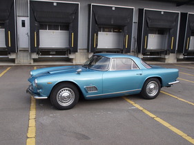 Maserati 3500 GTI Touring (1965) - als Lot 24 an der Versteigerung der Oldtimer Galerie Toffen anlässlich der Dolder Classics am 11. Juni 2016