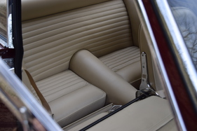 Maserati 3500 GTIS Sebring (1963) - gefällig ausgeführte Lederarbeit
