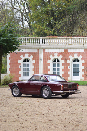 Maserati 3500 GTIS Sebring (1963) - passt auch vor die feinsten Häuser