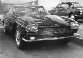 Maserati 5000 GT Bertone (1961) - aufgenommen am Turiner Autosalon 1961