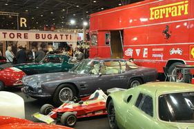 Maserati 5000 GT Frua (1962) - Coupé der Luxusklasse zwischen Rennwagen - Rétromobile 2015