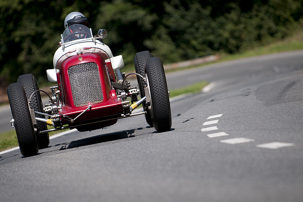 Maserati 8 CM (1933) - Vorkriegsrennwagen an der 5. Bergprüfung Altbüron 2011