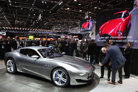 Maserati Alfieri (2014) - zitiert berühmte Vorbilder - am Genfer Automobilsalon 2014