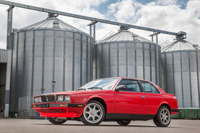 Maserati Biturbo 222 E (1990) - die Räder sind nicht original, die Serienversion wurde auf 15-Zoll-Alurädern ausgeliefert Maserati Biturbo 222 E (1990) - die Räder sind nicht original, die Serienversion wurde auf 15-Zoll-Alurädern ausgeliefert