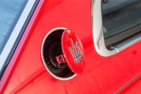 Maserati Biturbo 222 E (1990) - schön verpackter Tankstutzen