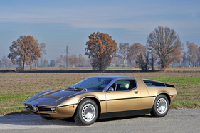 Maserati Bora 4.9 (1974) - als Lot 135 angeboten an der RM/Sotheby's Versteigerung in Paris am 3. Februar 2016