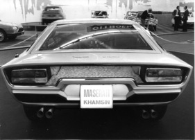Maserati Khamsin - mit direktem Einblick in den Kofferraum, 89'500 Franken teuer - am Genfer Automobilsalon 1974