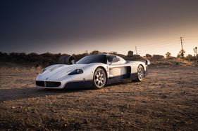 Maserati MC12 (2005) - als Lot 211 an der RM/Sotheby's Versteigerung von Monterey am 19./20. August 2016