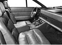 Maserati Medici II (1976) - Frontsitze der viersitzigen Limousine von Italdesign