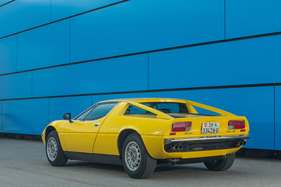 Maserati Merak SS (1977) - das "Fastback" ist nur durch zwei Stege angedeutet