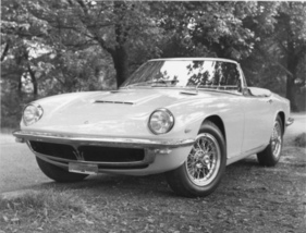 Maserati Mistral Spider (1965) - perfekte Linienführung