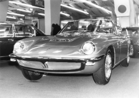 Maserati Mistral Spyder 3500 (1964) - auf dem Genfer Autosalon von 1964, Design von Pietro Frua