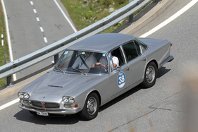 Maserati Quattroporte (1967) - bei der Überquerung des Flüelapasses an der Passione Engadina 2019