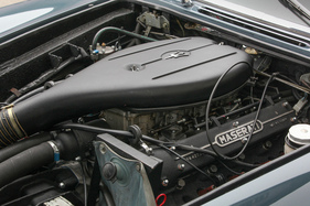 Maserati Quattroporte I (1965) - Leichtmetall-V8-Motor mit 4136 cm3